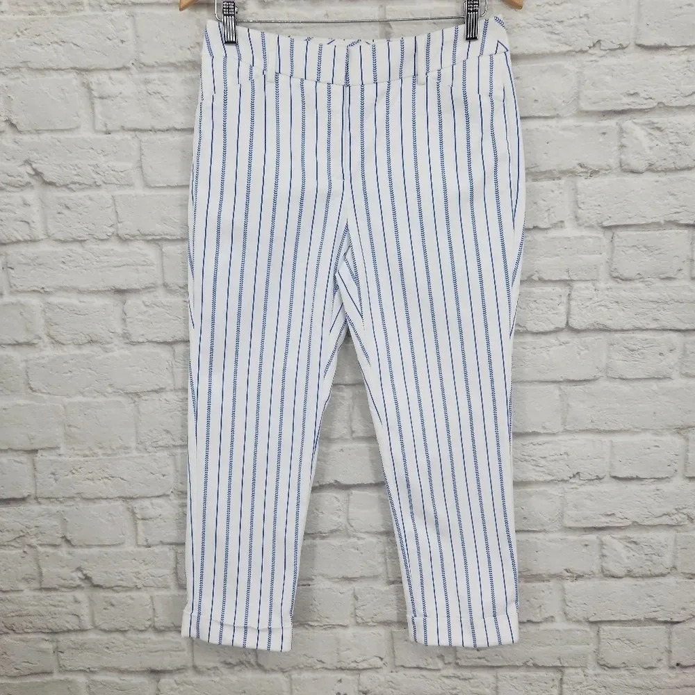 Chico's So Slimming Serene Striped Cuffed Crop Striped Pants Size 00